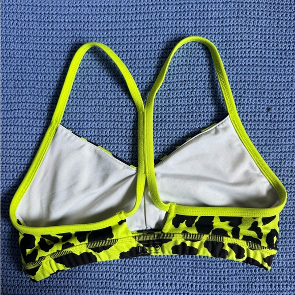 Fleo Neon Yellow Leopard Sports Bra - Picture 2 of 3
